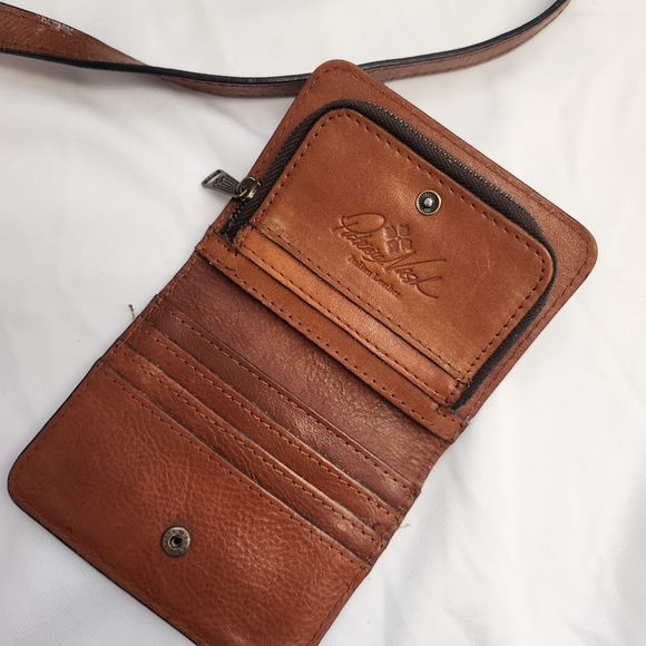 Patricia Nash Rosa Square Flap Saddle Parisian Cameo Leather Bag And Wallet - Picture 5 of 16